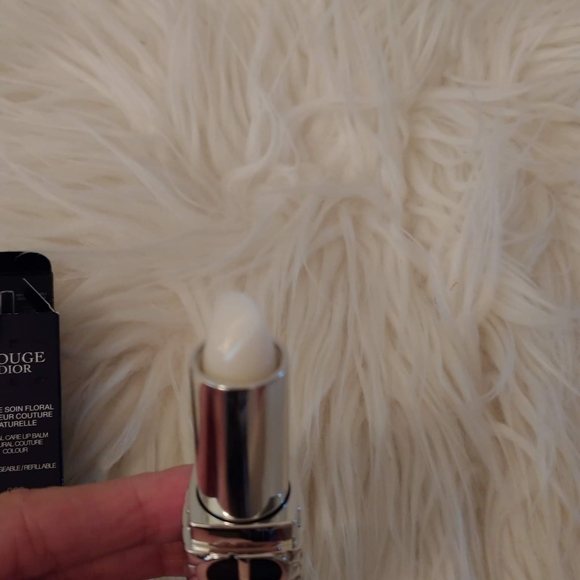 💋FIRM! NWT DIOR ROUGE DIOR 000 DIORNATURAL SATIN LIP BALM - Picture 14 of 16